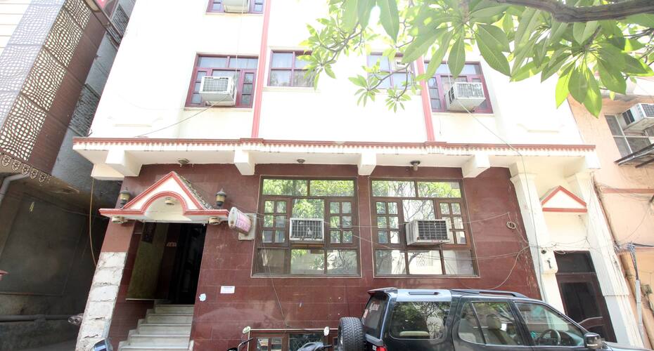 Hotel Nice Palace, New Delhi 1